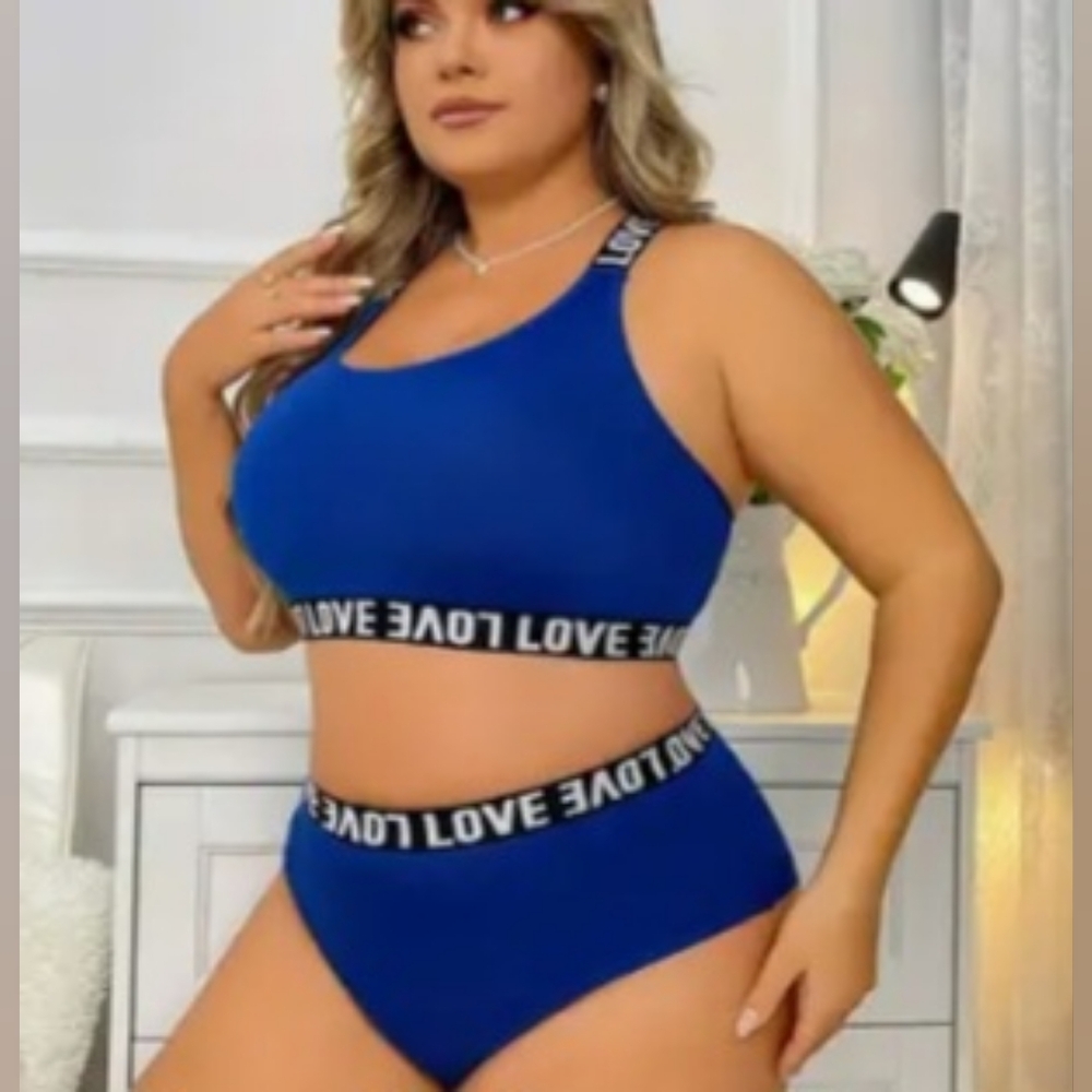#H03 Women's plus size sports top and bottom